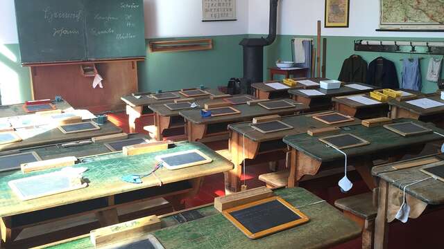 Micro-Folie : Atelier enfants - L'école autrefois