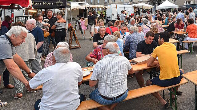 Marché nocturne