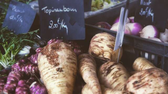 Marché hebdomadaire de Morée