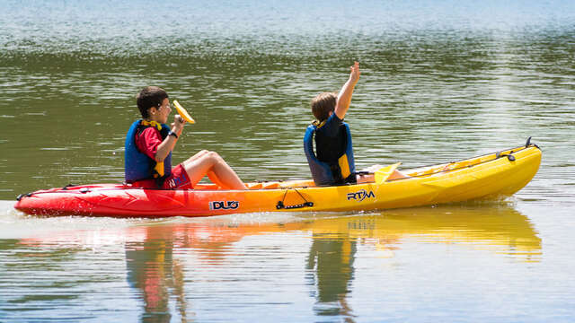 CANOES-KAYAKS