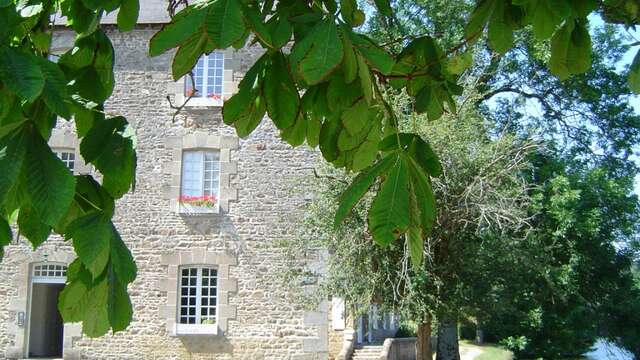 FONTAINE-DANIEL, VILLAGE DE CARACTÈRE