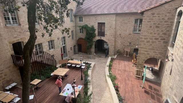Découverte d’un hôtel particulier rénové à Figeac
