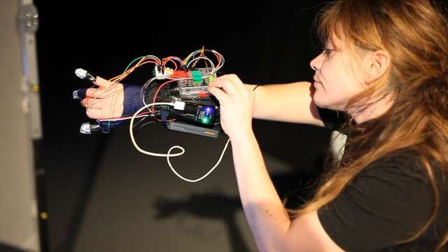 Un "genre" de festival : "Que la machine vive en moi" par le groupe Scalpel