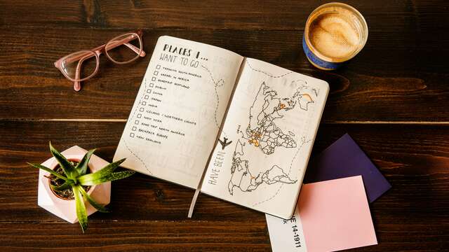 Atelier Arts Plastiques : "Carnet de voyage"