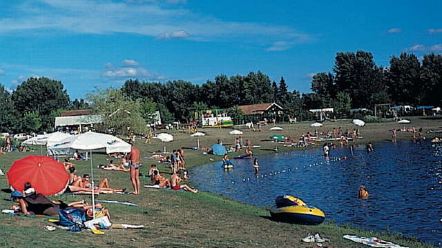 Camping de mon village de Tauriac, le Mas de la Croux