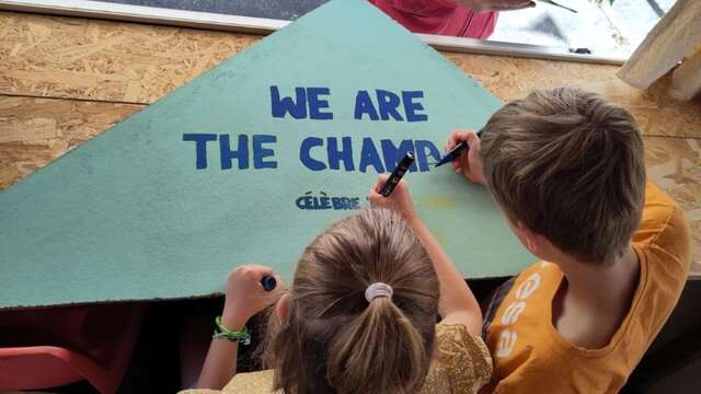 Graines de Moutards à Latronquière : We Are The Champions