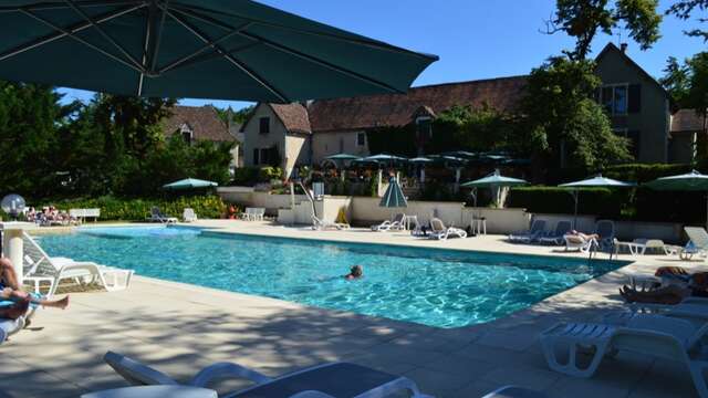 Château de Lacomté Country Club