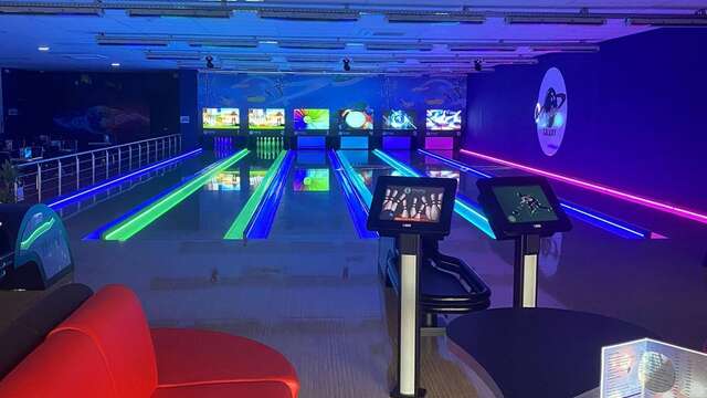 Galaxy Bowling