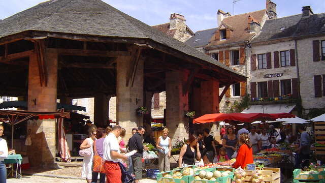 Marché à Martel