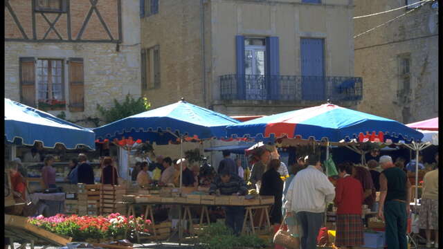 Marché à Catus