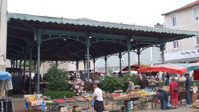 Marché à Capdenac-Gare