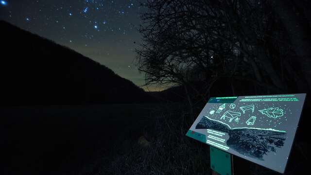 Sentier de découverte des paysages nocturnes de Corn
