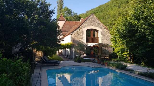 Le Moulin de Jules et Akasha