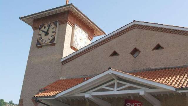 Visite de Capdenac-Gare : balade en dix bâtiments iconiques