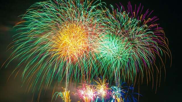 Feu d'artifice  dans le cadre de Carennac en fête
