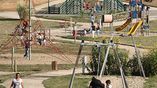 Aire de Jeux de Mercuès