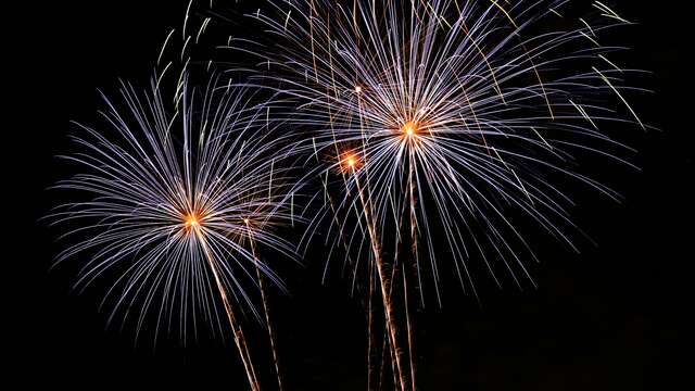 Feu d'artifice - Peyrilles en fête