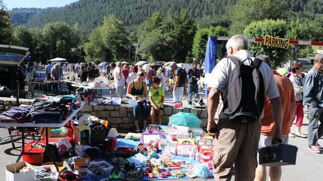 VIDE GRENIER DE RENTRÉE