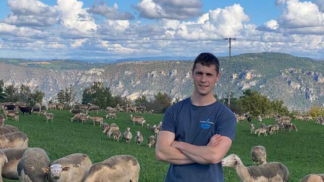 UN ÉTÉ À LA FERME : L'AUBÉPINE