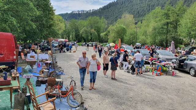VIDE GRENIER