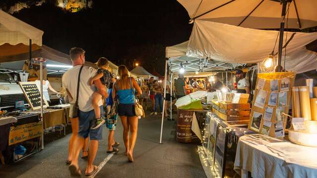 MARCHÉ NOCTURNE DE SAINTE-ENIMIE