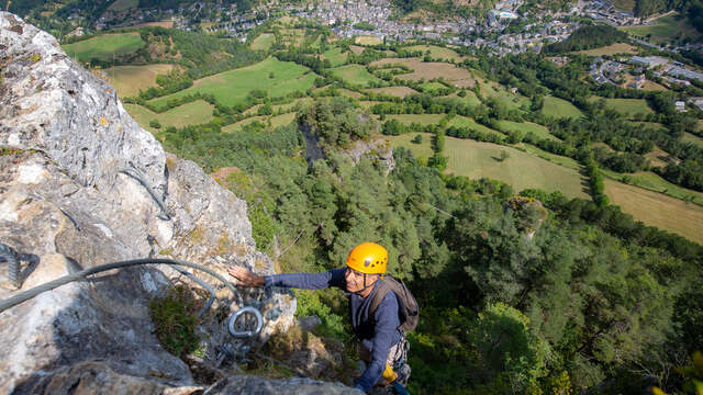 LOCATION BAUDRIERS VIA FERRATA