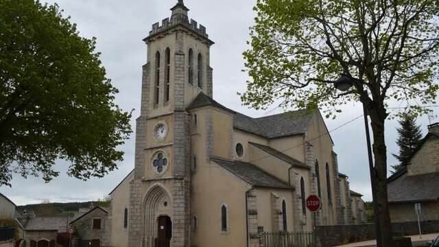 CONCERT DE "NOUVEAU CHOEUR" À L'ÉGLISE
