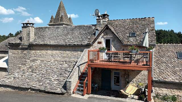 GÎTES DE L'ANCIEN PRESBYTERE - GÎTE LOU PERCAT