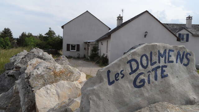 GITE LES DOLMENS