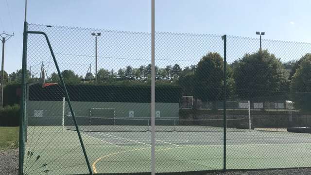 TERRAIN DE TENNIS DE SAINT-GERMAIN DU TEIL