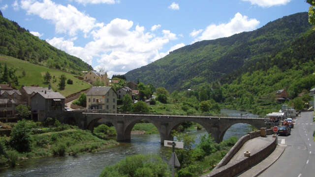 VIDE GRENIER