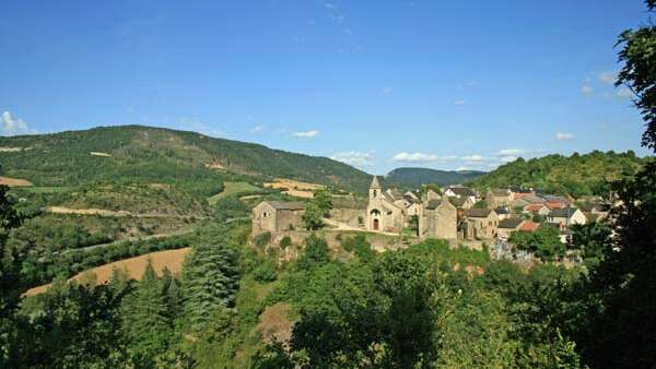 ENSEMBLE FORTIFIE DU VILLARD