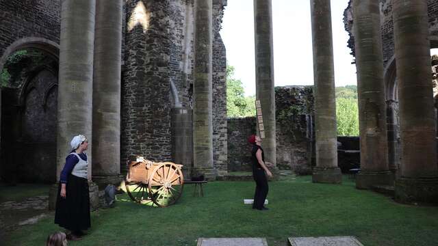Histoires et jongleries