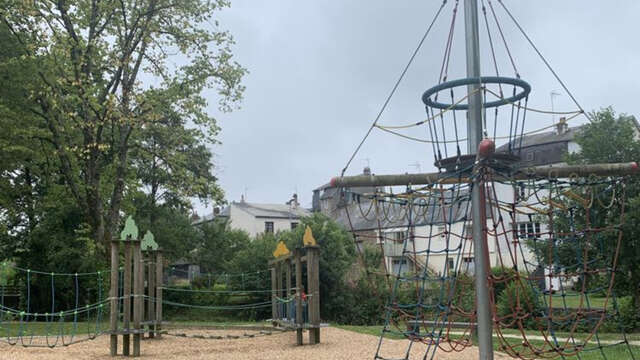 Aire de jeux de Villedieu - Salle des fêtes