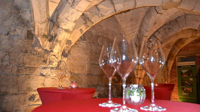 Dégustation Musicale dans les Caves Médiévales