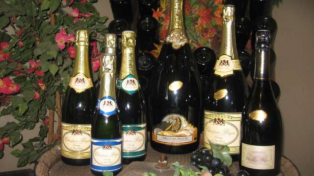 CHAMPAGNE CHRISTIAN PELIGRI ET FILLES