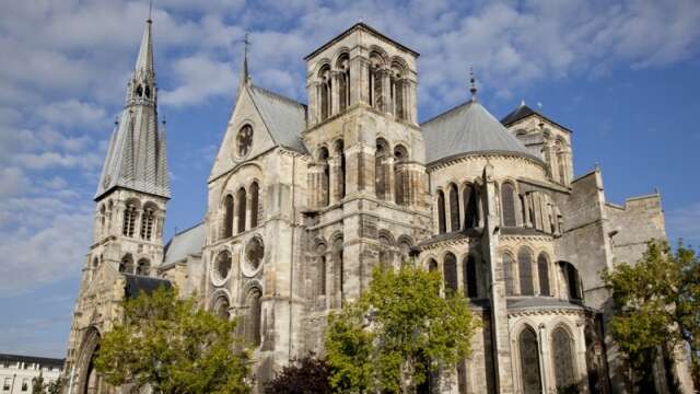 Collégiale Notre Dame en Vaux