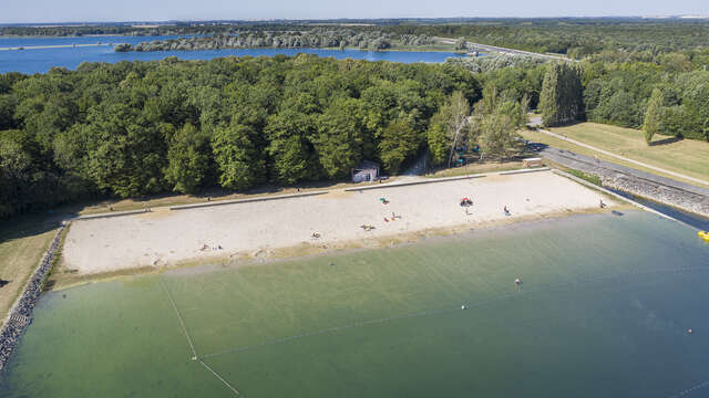 Plage de la Presqu'île de Larzicourt