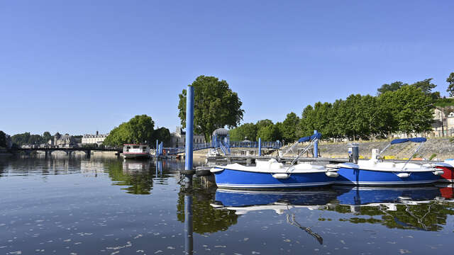 Halte fluviale de Laval