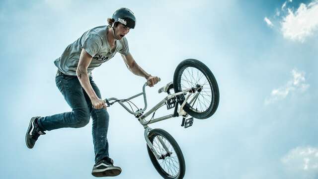 PISTE BMX LES PERLES