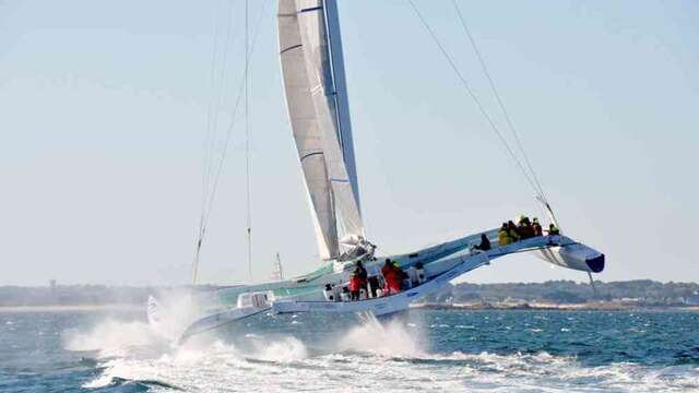 Embarquez à bord d'un bateau de course au Large avec Nautic Sport