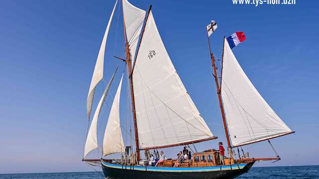 Lys Noir Croisière