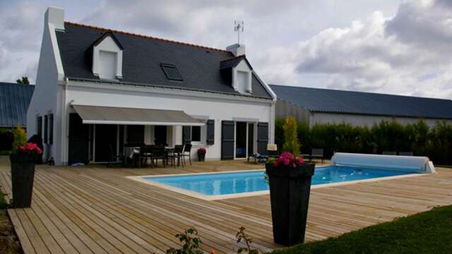Maison tout confort avec piscine au cœur de Sauzon