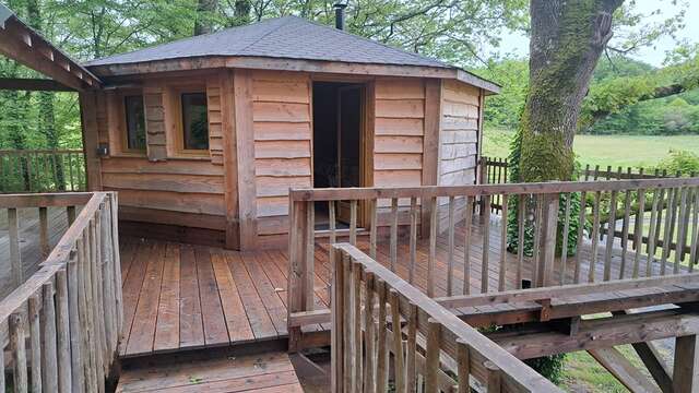 Les loges du temps | Cabane perchée dans les arbres