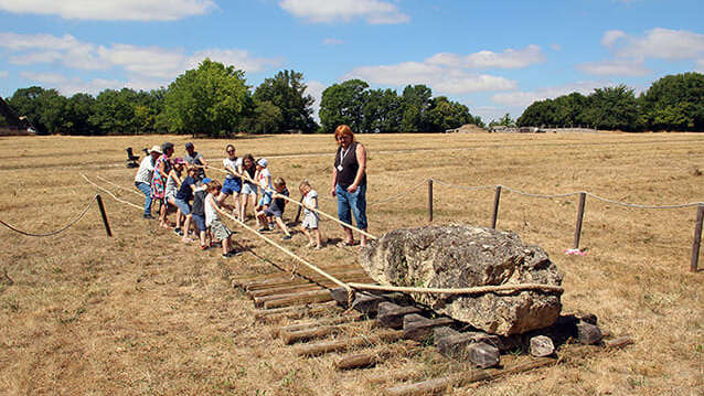 Atelier "Bâtisseurs de mégalithes" en famille - dès 8 ans