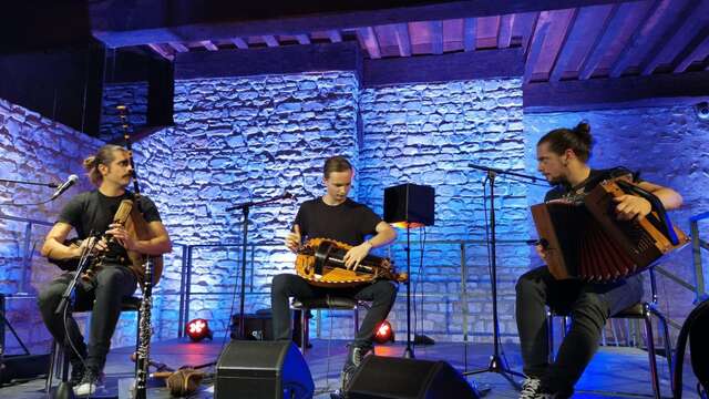 Festival TRAD' à la Source