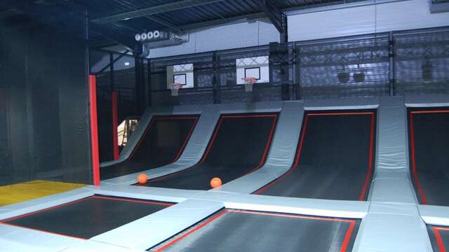 Laser Play - Trampoline parc