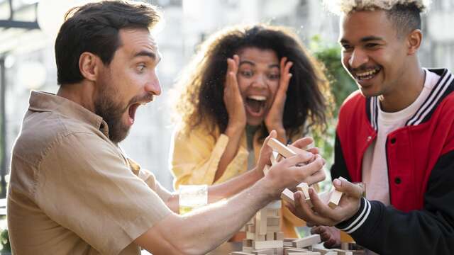 Soirée jeux & écriture – Guinguette Le Berceau