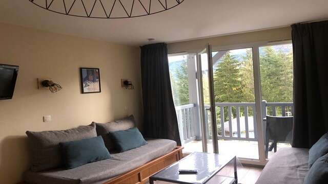 APPARTEMENT DANS RESIDENCE LES RIVES DE L'AURE