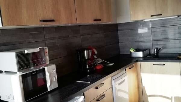 APPARTEMENT DANS RESIDENCE LE GRAND STEMM